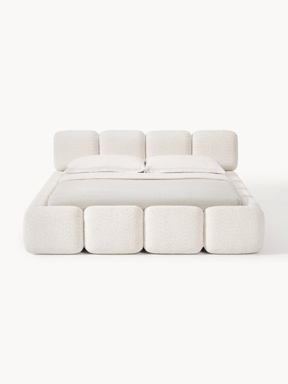 Westwing Collection Polsterbett Tayla aus Teddy-Bouclé Begrenzt auf 3 Tage