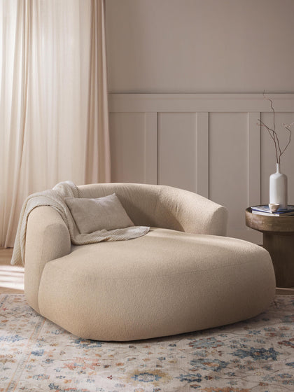 Westwing Collection XL Bouclé-Loungesessel Sofia Kostenloser Versand international