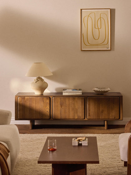 Westwing Collection TV-Lowboard Chandler aus Eichenholz VIP-Rabatte