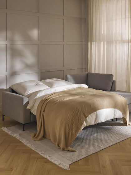 Westwing Collection Schlafsofa Luna (3-Sitzer) mit Matratze Tägliche Deals