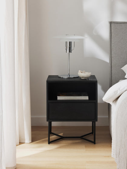 Westwing Collection Nachttisch Luca aus Mangoholz mit Schublade Heißer Verkauf