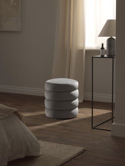 Westwing Collection Samt-Polsterhocker Alto Fabrikpreis