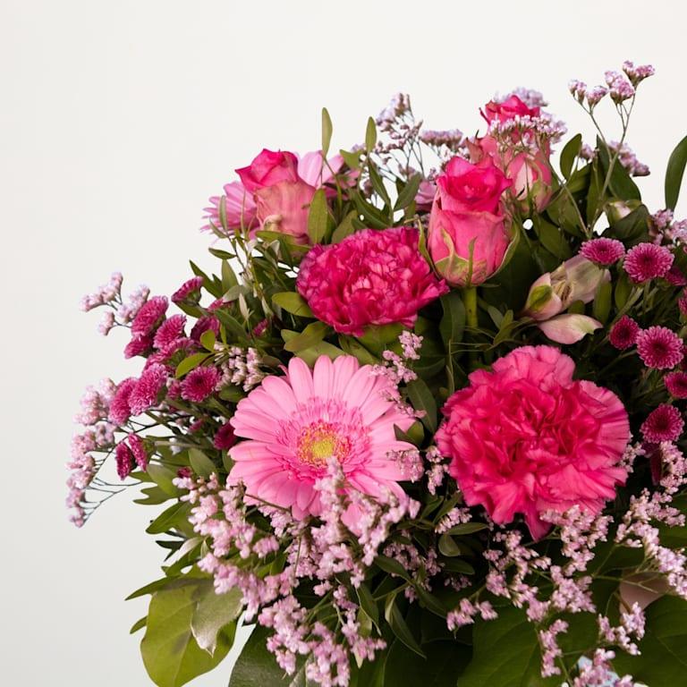 blume2000 Think Pink 50% Rabatt mit kostenlosem Versand